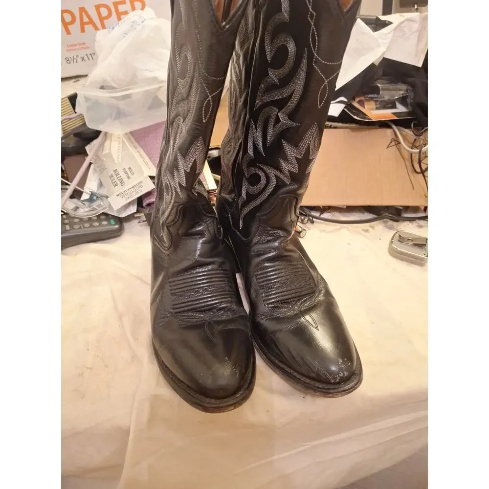 Dan Post product pair